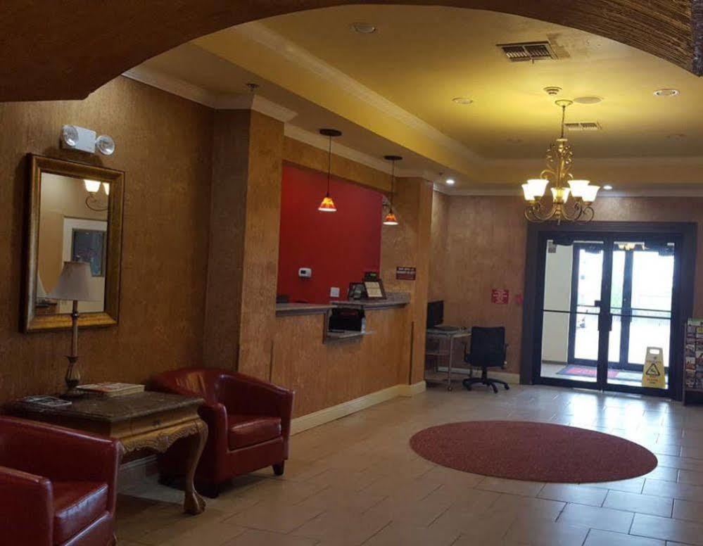 Reddy Hotel Plainview ภายนอก รูปภาพ